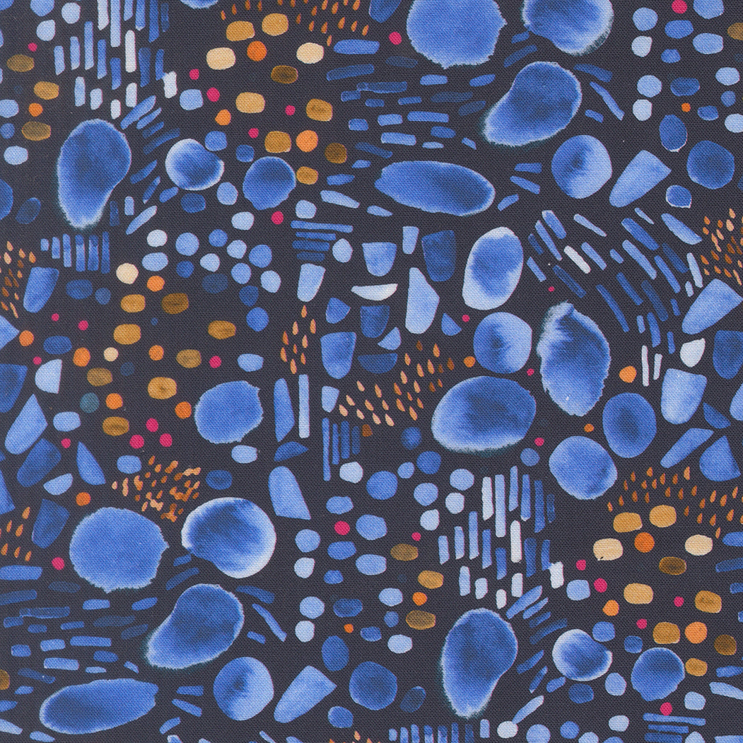 Northern Brights - Lake Pebbles - Night Sky