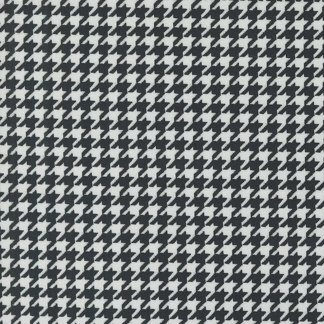 Sable Swan - Houndstooth - Ebony Porcelain