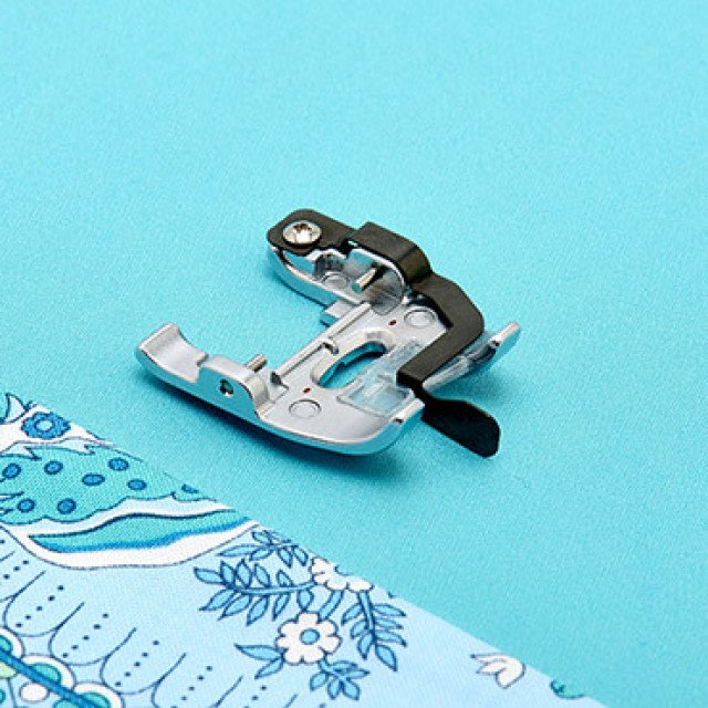 Stitch-in-the-Ditch Foot Dual Feed Foot