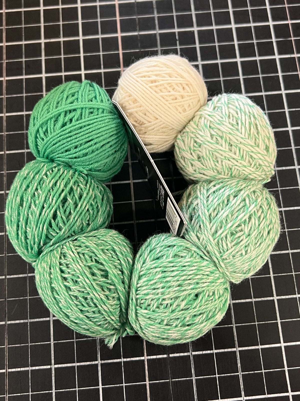 Crazy Perlen - Pianissimo - Color Group 1764