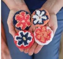 Needle Punch Kit - Hello Daisy Key Chain