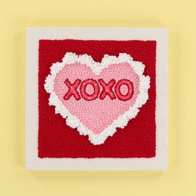 Punch Needle Kit - Hugs & Kisses