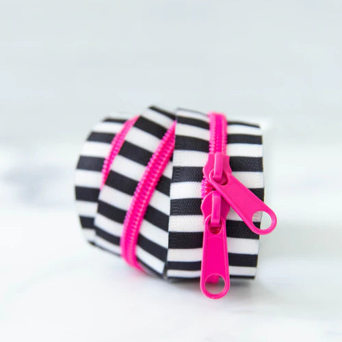 Zipper 30" - Black White Pink
