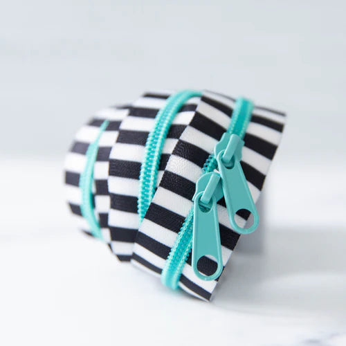 Zipper 30" - Black White Caribbean