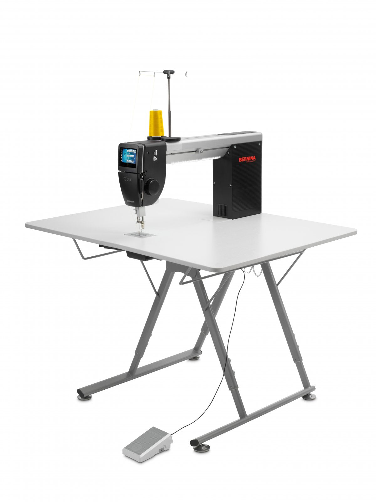 BERNINA Q 20 with Adjustable Foldable Table