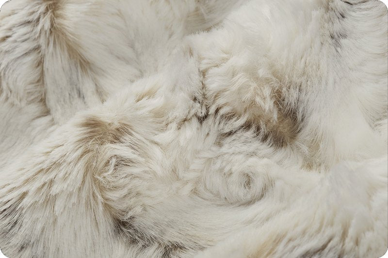 2 yd Luxe Cuddle Cut - Snowy Owl - Natural