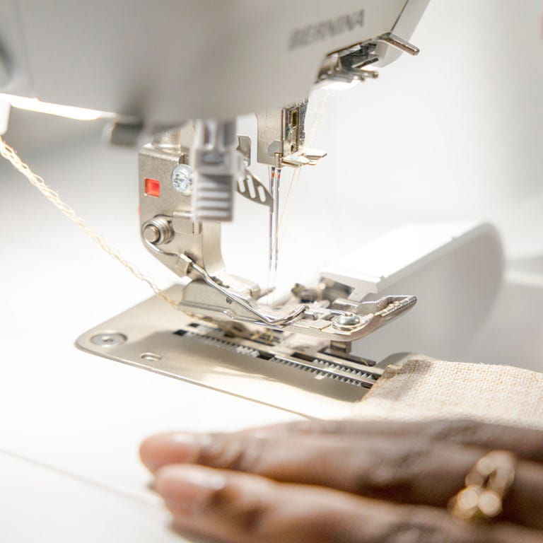 BERNINA L 660