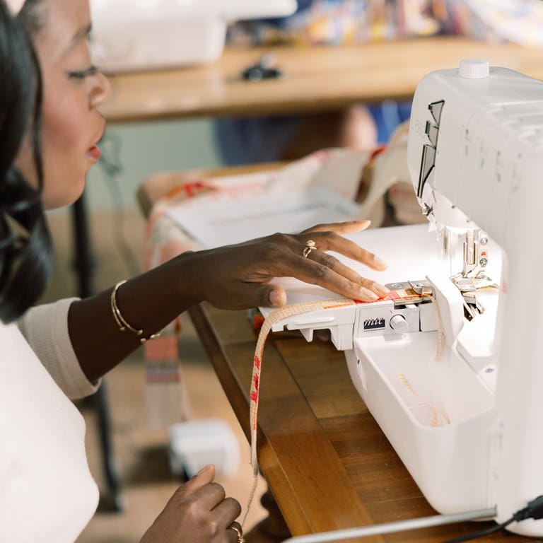 BERNINA L 660
