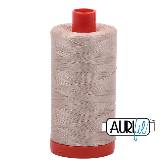 Aurifil 1050-2312 Ermine
