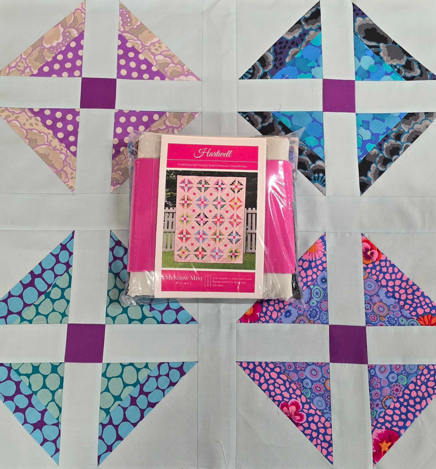 Hartwelll Quilt Kit - Desert Green