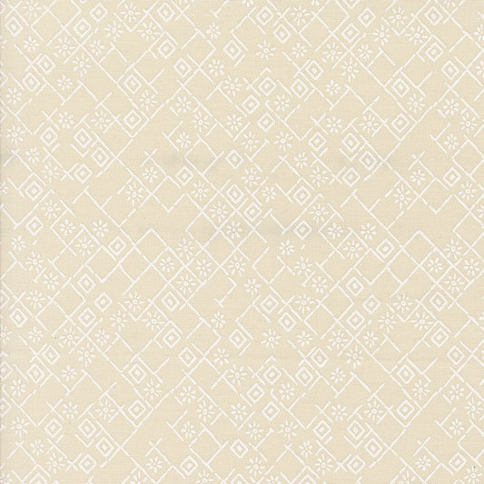 Foraged - Fractured - Eggshell White