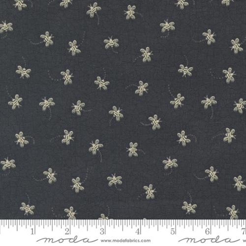 Bloom and Grow - Bee Toss - Black