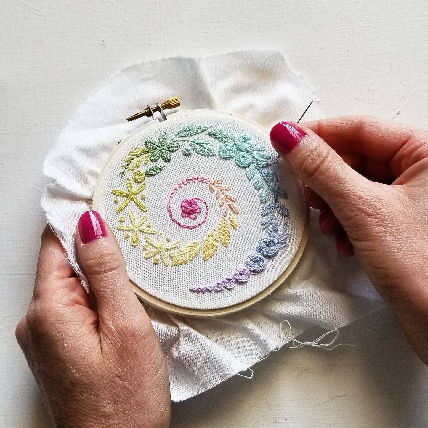 Spiral Sampler Beginner Embroidery Kit: White
