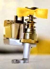 #73 Adjustable Stippling Foot for Legacy Machines