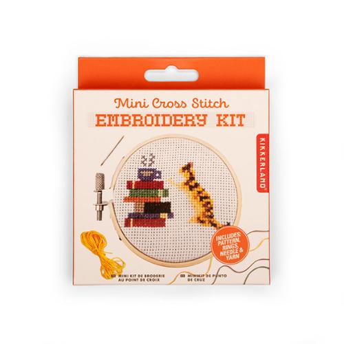 Mini Cross Stitch Kit Cat and Books