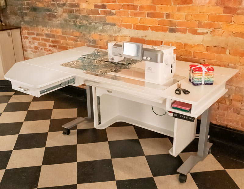 Horn 9100 - Height Adjustable Sewing Table