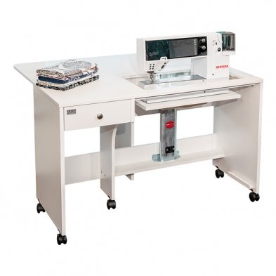 Horn 3240 - Medium Quilter's Dream Cabinet