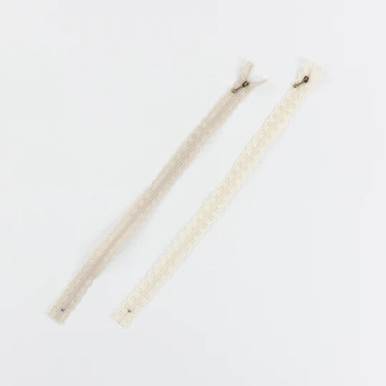 Kimberbell - Cream & Pebble Lace Zipper 2 Pack