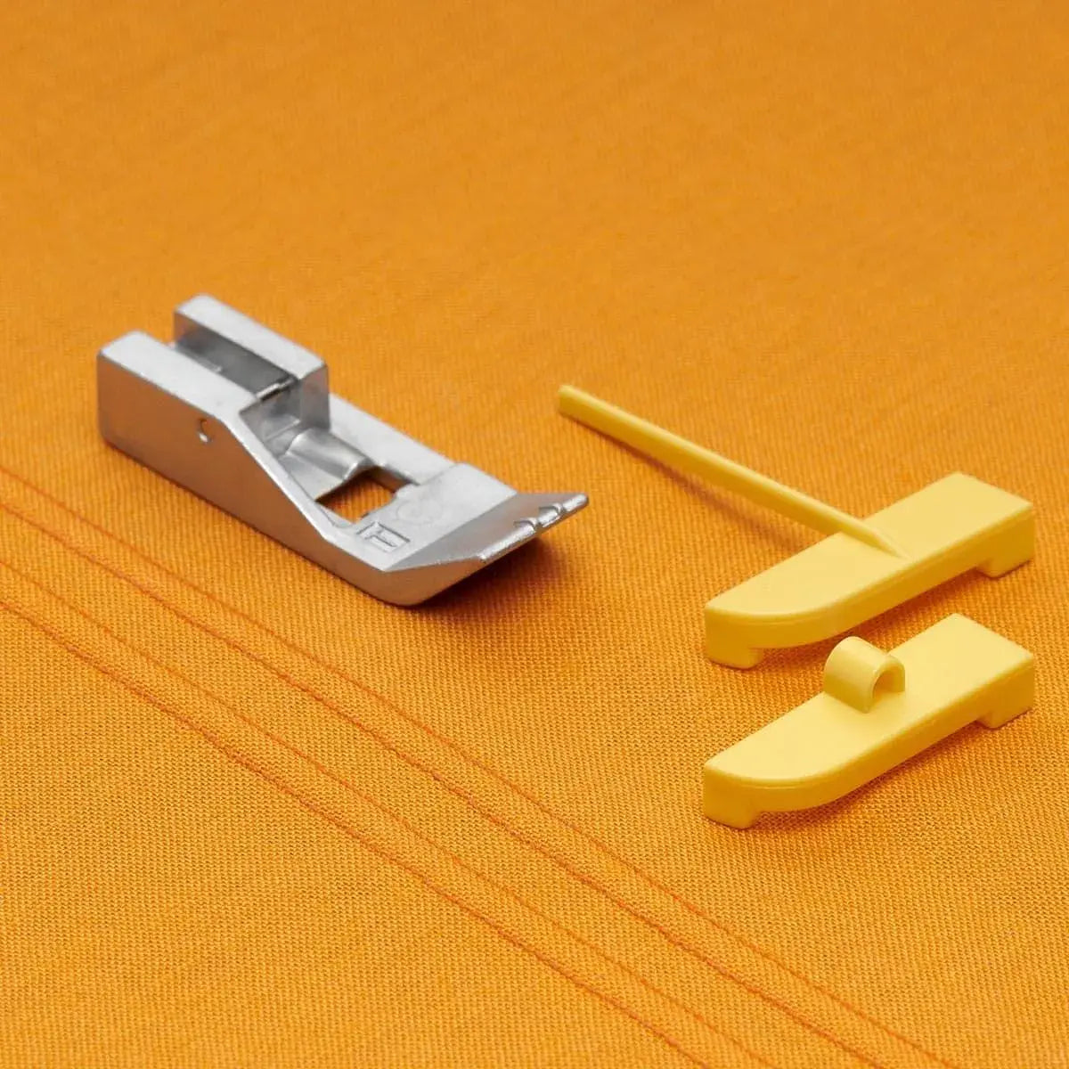 Pintuck Foot With Guide