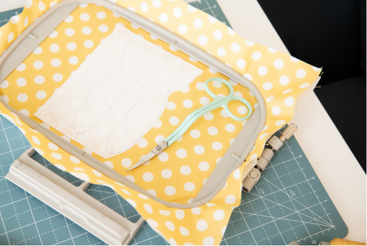 Kimberbell Double-Curved Applique Scissors