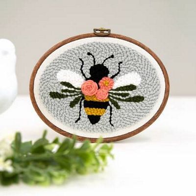 Punch Needle Kit - Bloomin' Bee