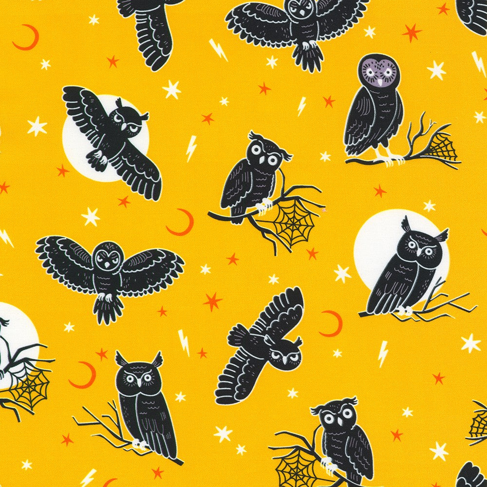 Pattern of black owls on a yellow background with Halloween elements.
