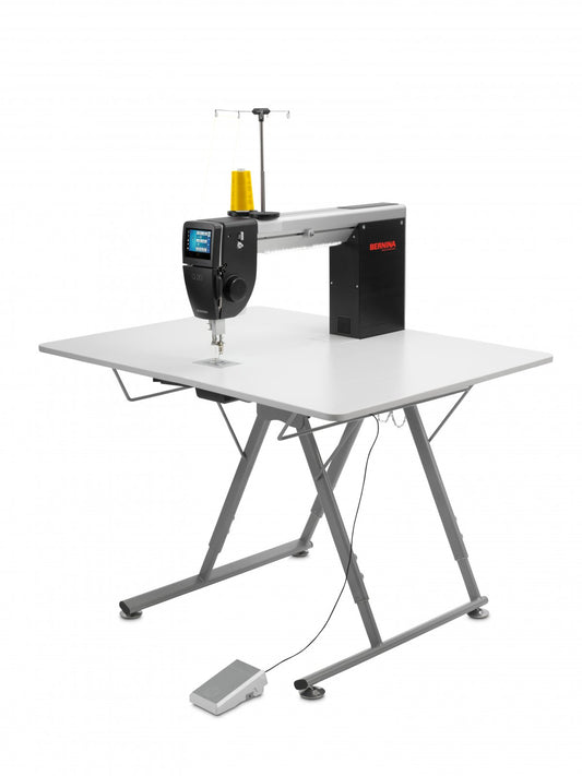 BERNINA Q 20 with Adjustable Foldable Table