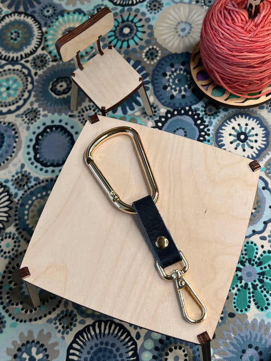 Minder Clip: Dark Blue